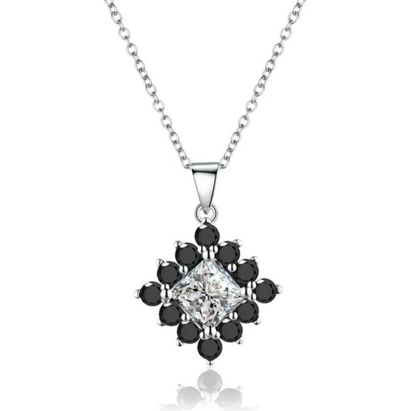 Jewelry - NWOT Cz and Black Spinel Necklace
